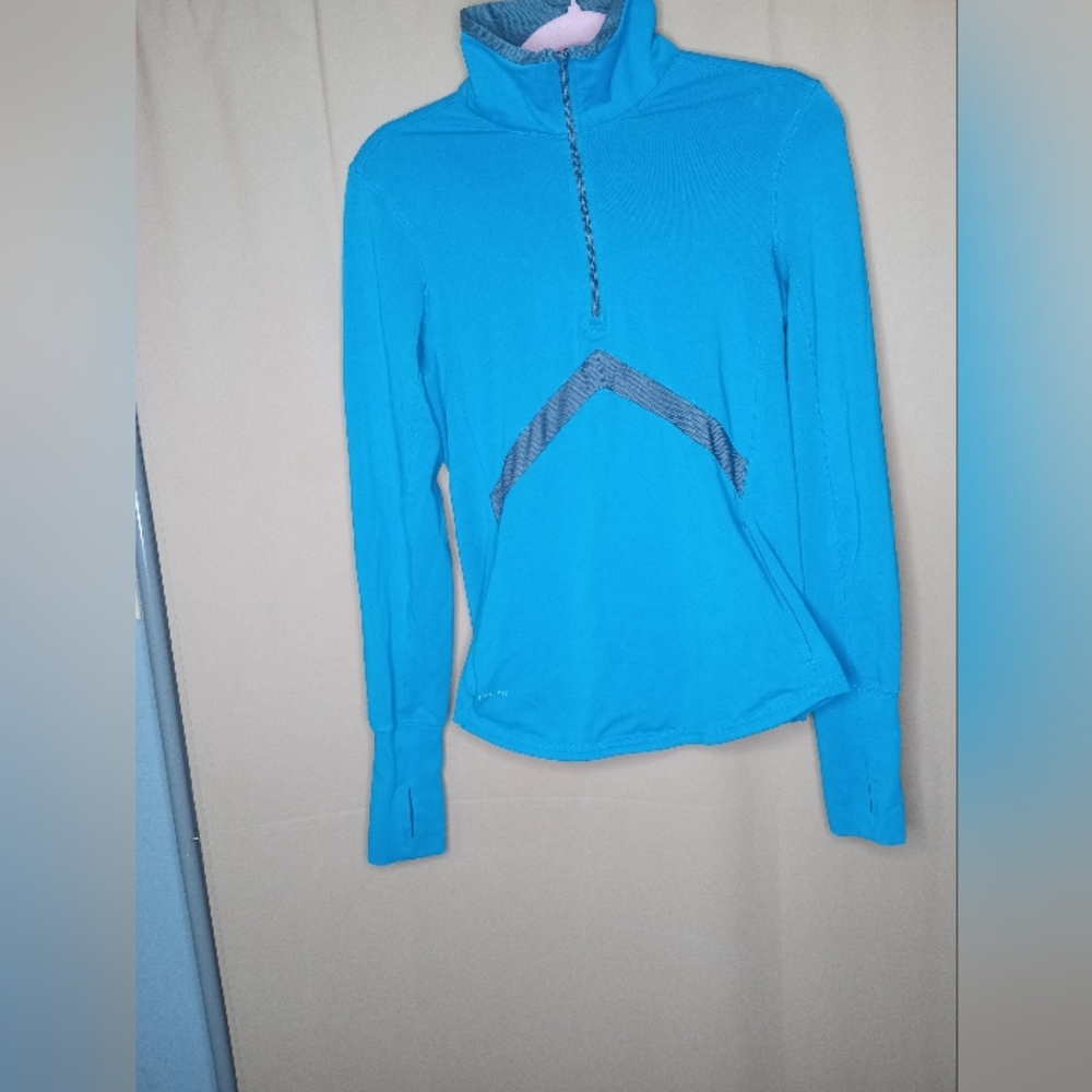Nike 🔥 Dry Fit Women's Jacket Blue Medium
